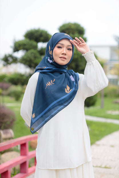 Zahra Cotton Square in Midnight Blue