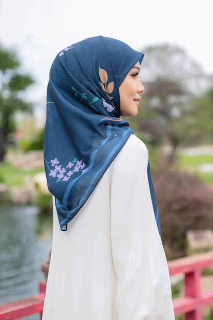 Zahra Cotton Square in Midnight Blue